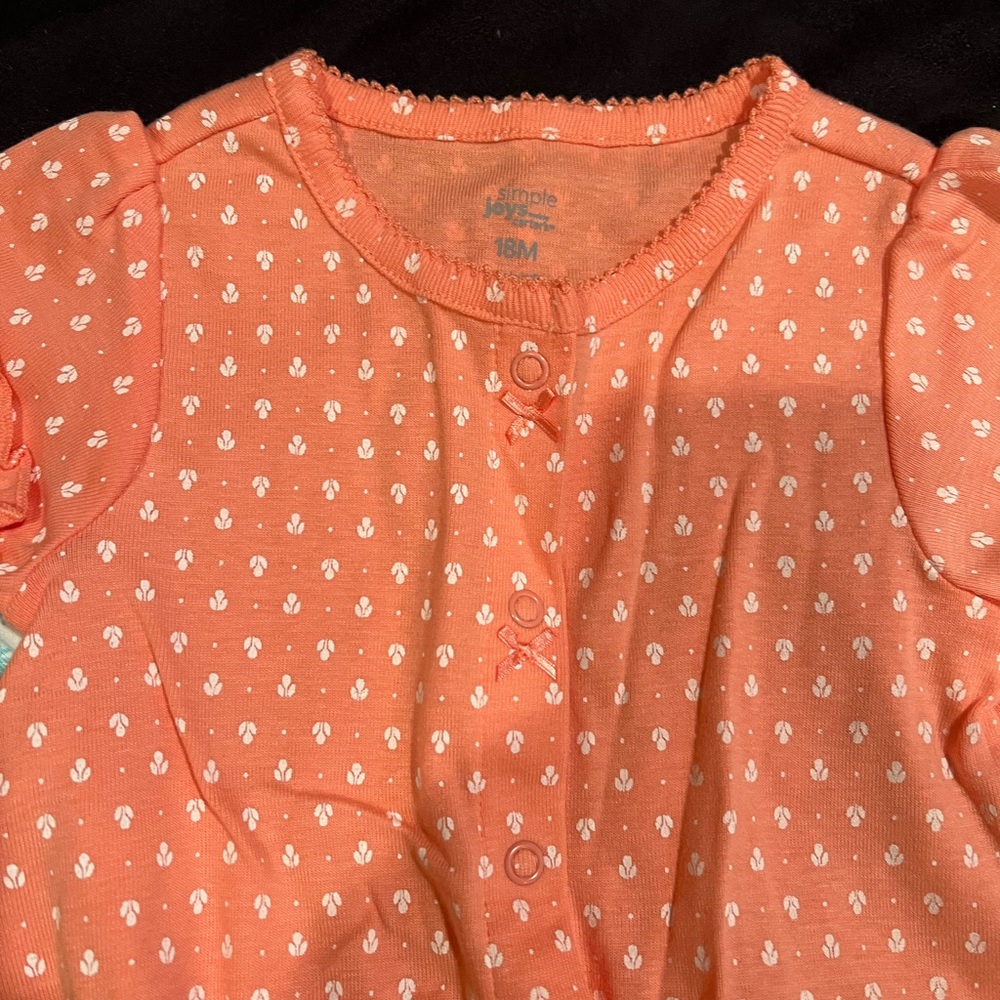 2 bubble rompers - Picture 3 of 3